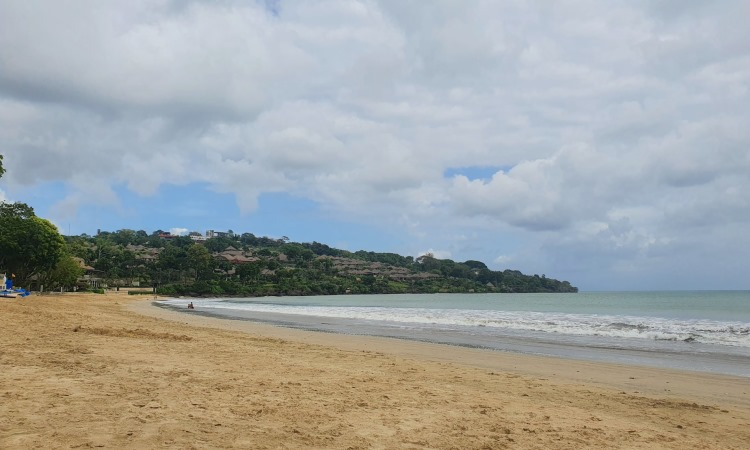 Kegiatan Pantai Jimbaran Bali