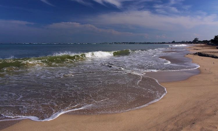 Tiket Pantai Jimbaran Bali