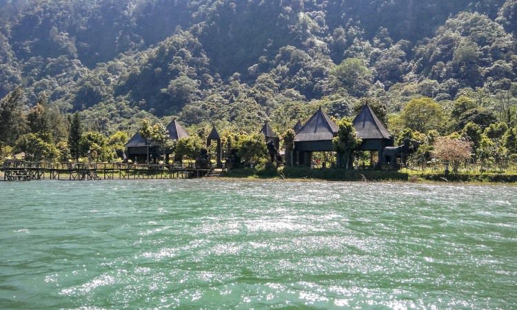 Fasilitas Danau Beratan