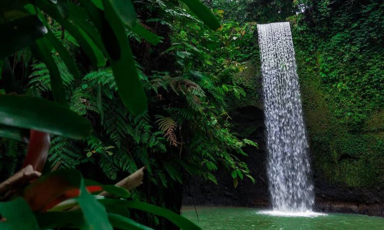 Fasilitas di Air Terjun Tibumana