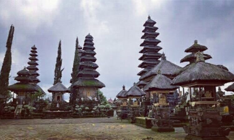 Daya Tarik Pura Ulun Danu Batur