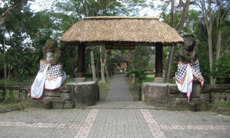 Lokasi Wisata Museum Arma