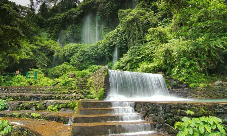 Air Terjun Benang Kelambu, Surga Tersembunyi Sarat Cerita Legenda di Lombok Tengah