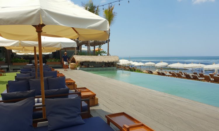Daya Tarik The Lawn Canggu