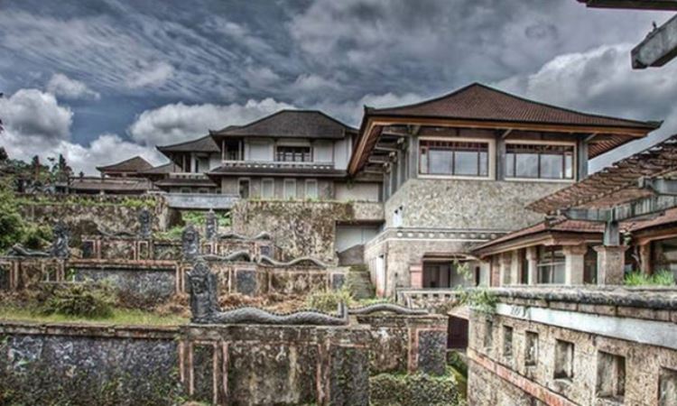 Pondok Indah Bedugul, Hotel Megah yang Mangkrak Dijuluki ‘Hotel Hantu’