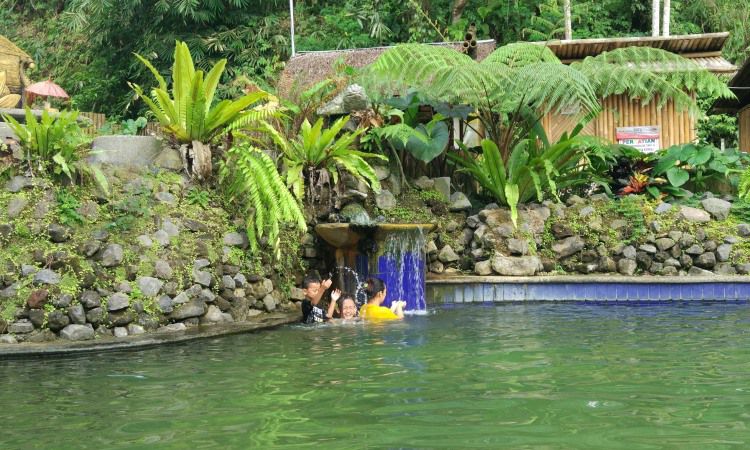 Aktivitas Wisata Eka Tirta