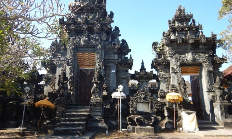 Tentang Pura Geger Dalem