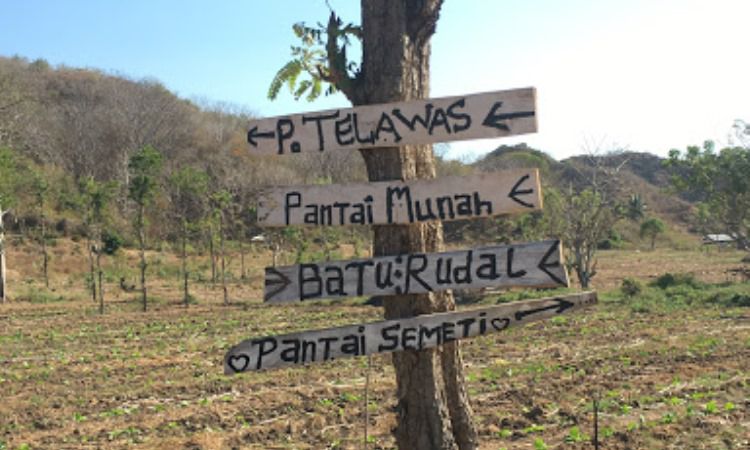 Alamat Pantai Telawas