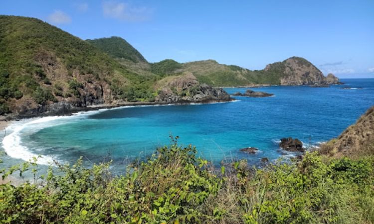 Daya Tarik Dimiliki Pantai Telawas