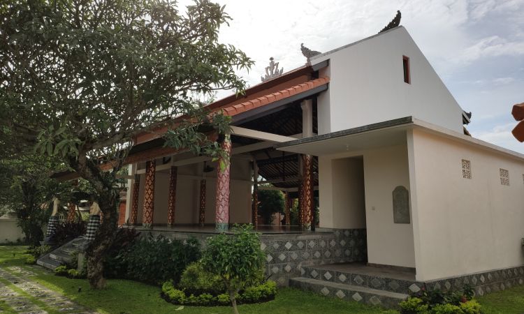 Fasilitas Puri Agung Karangasem