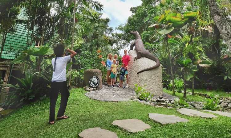 Aktivitas Menarik Bali Reptil Park