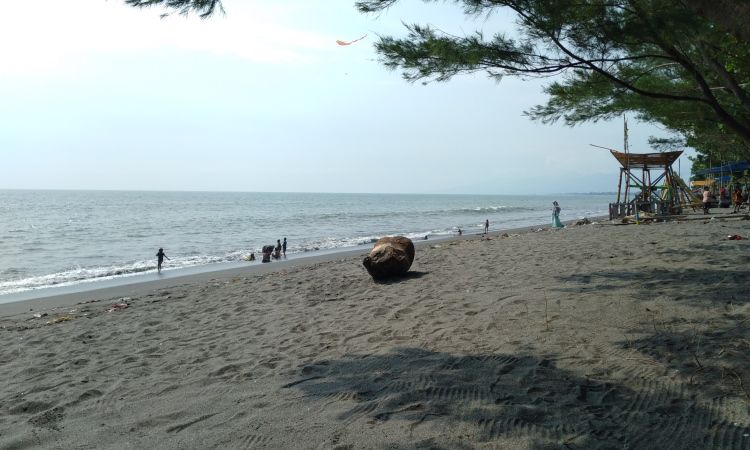 Aktivitas Menarik Pantai Kuranji