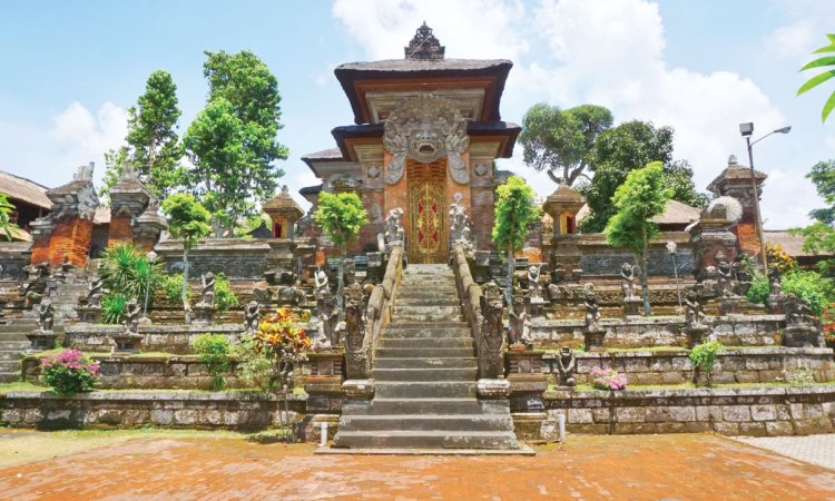 Pura Samuan Tiga, Objek Wisata Religi yang Sarat Nilai Sejarah di Gianyar