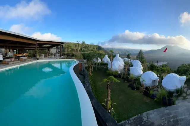 Daya Tarik Black Lava Camp