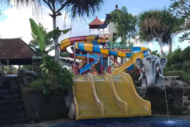 Fasilitas Wisata Taman Segara Madu