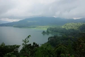 Daya Tarik Wisata Twin Lake View