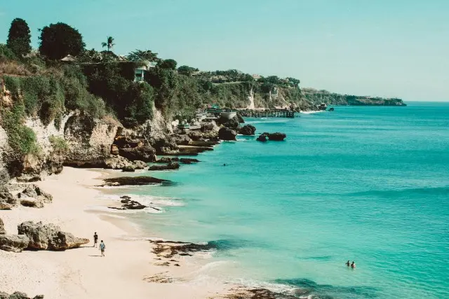 Daya Tarik Pantai Tegal Wangi