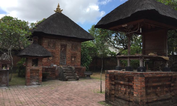 Pura Maospahit, Pura Megah dengan Bagunan Arsitektur Estetik di Denpasar
