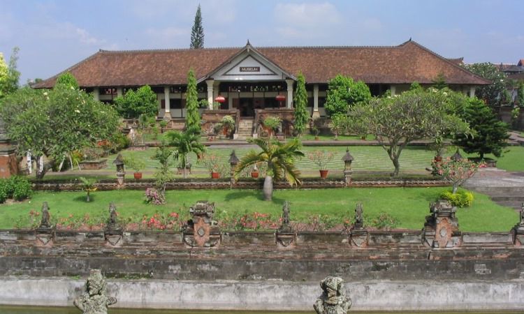 Alamat Istana Klungkung