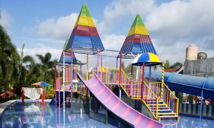Aktivitas Menarik di Cafless Waterpark
