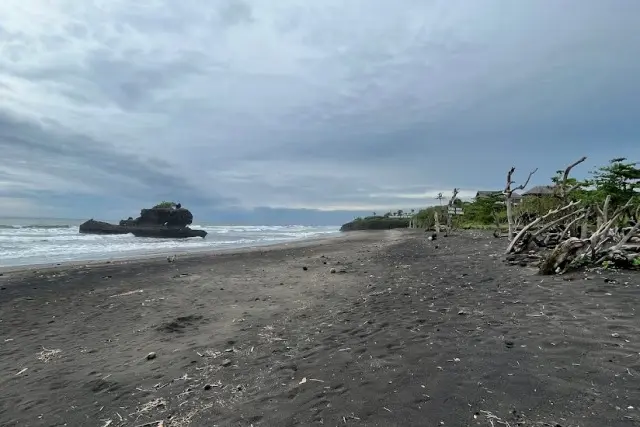 Alamat Pantai Yeh Gangga