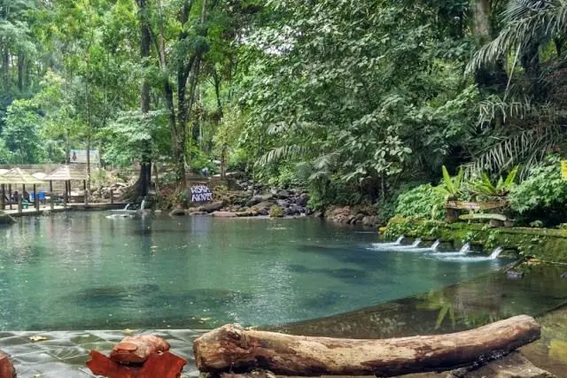 Fasilitas di Aik Nyet Sesaot