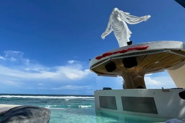 Aktivitas Menarik Tropical Temptation Beach Club