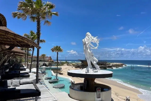 Fasilitas Tropical Temptation Beach Club