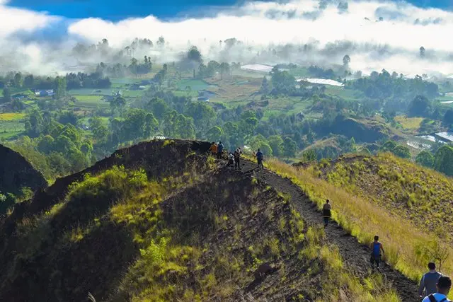 Tips Trekking ke Gunung Batur