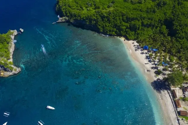 Alamat Crystal Bay Nusa Penida