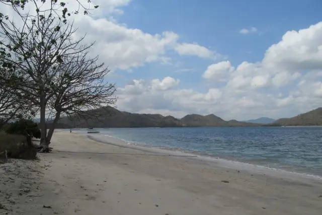 Daya Tarik Gili Tangkong