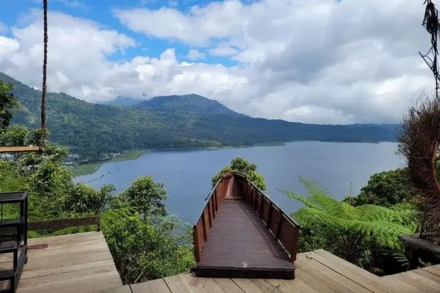 Alamat Puncak Wanagiri