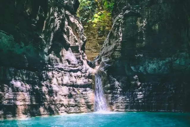 Fasilitas Air Terjun Waimarang