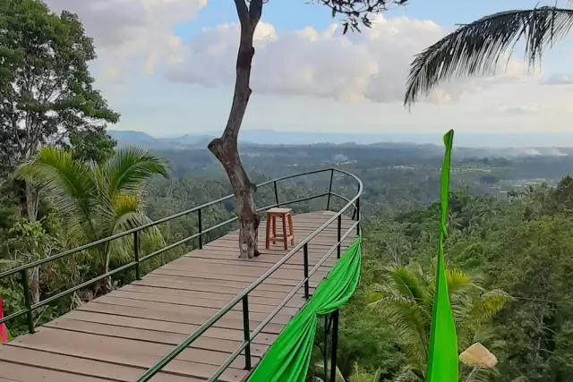 Aktivitas Menarik Ekowisata Bukit Cemeng