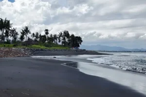 Daya Tarik Wisata Pantai Masceti