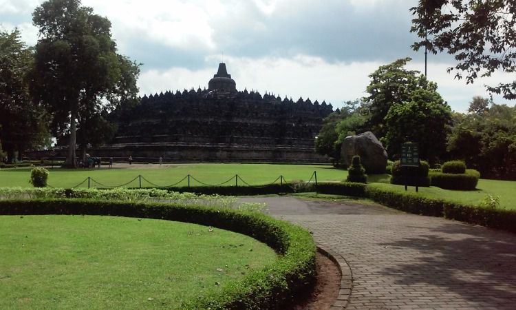 Kegiatan Lain Candi Brobudur