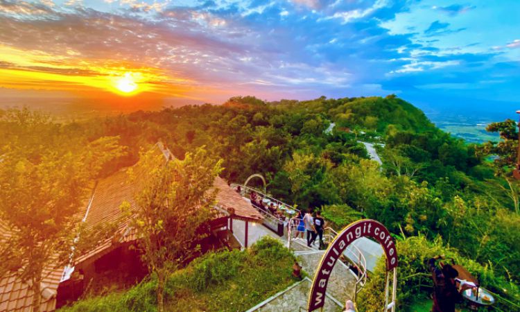 Aktivitas Menarik Lainnya Di Wisata Watu Langit Sleman Jogja