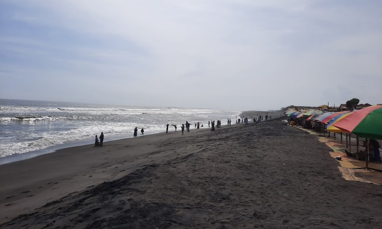 Aktivitas Menarik di Pantai Depok