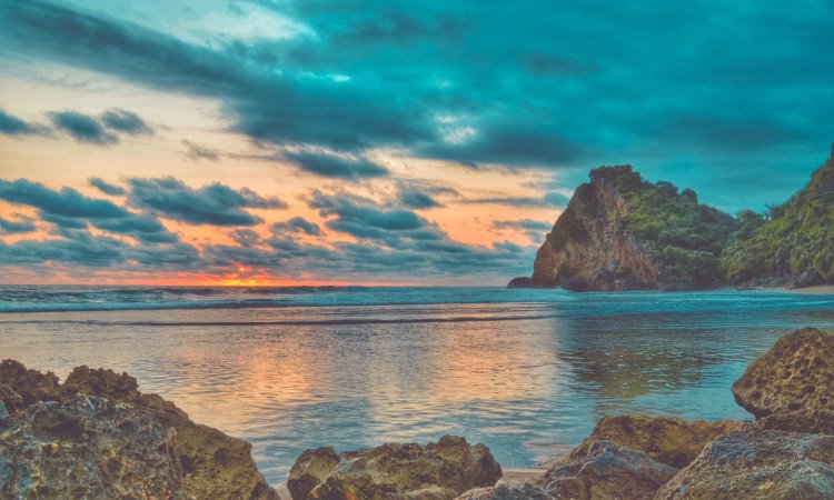 Fasilitas Pantai Nguyahan