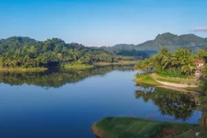 Shutterstock Wisata Waduk Sermo