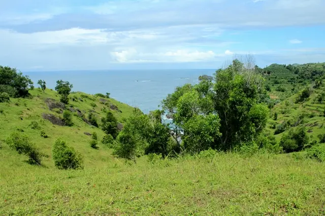 Shutterstock Alamat Bukit Pengilon