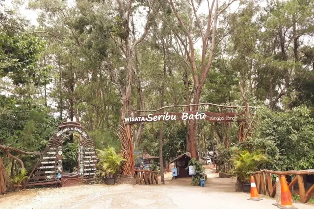 Alamat Seribu Batu Songgo Langit