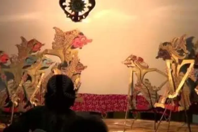 Fasilitas Wayang Kulit Gagrag