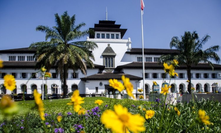 45 Tempat Wisata di Bandung Terbaru & Terhits Buat Liburan