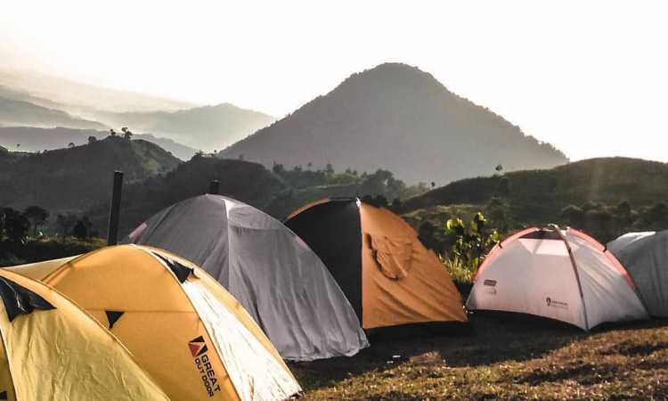 15 Tempat Camping di Bogor yang Paling Hits