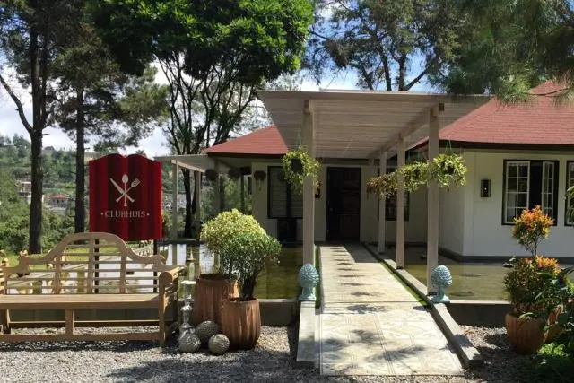 Club Huis Bogor