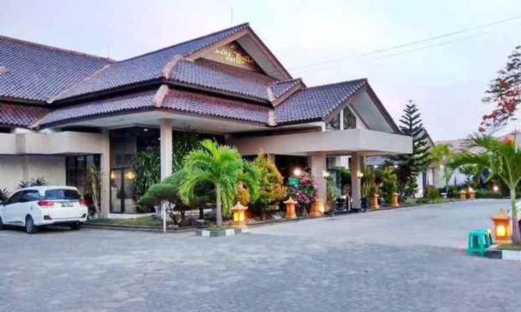 Grand Trisula Hotel di Indramayu