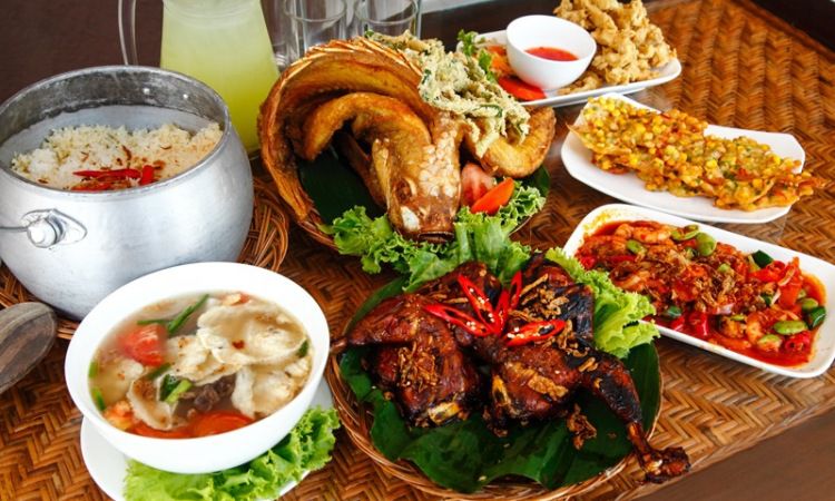 15 Wisata Kuliner di Garut yang Enak dan Diburu Wisatawan