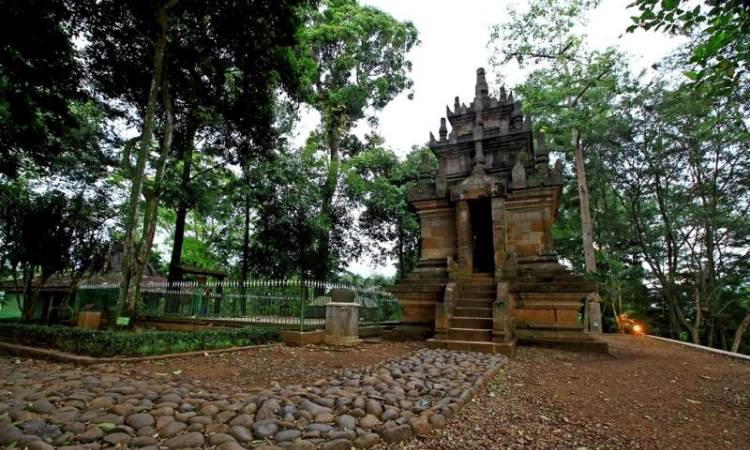 Candi Cangkuang, Candi Hindu Unik di Tengah Situ Cangkuang Garut