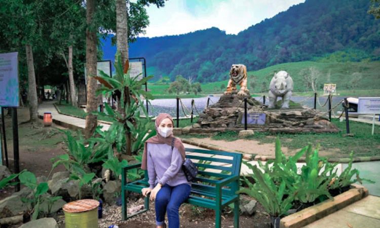 Wisata Alam Telaga Saat Puncak Yang Menakjubkan Dan Instagramable Di Bogor